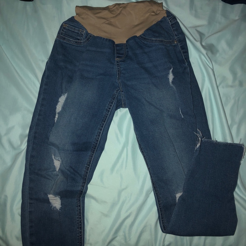 Jessica Simpson Maternity Jeans